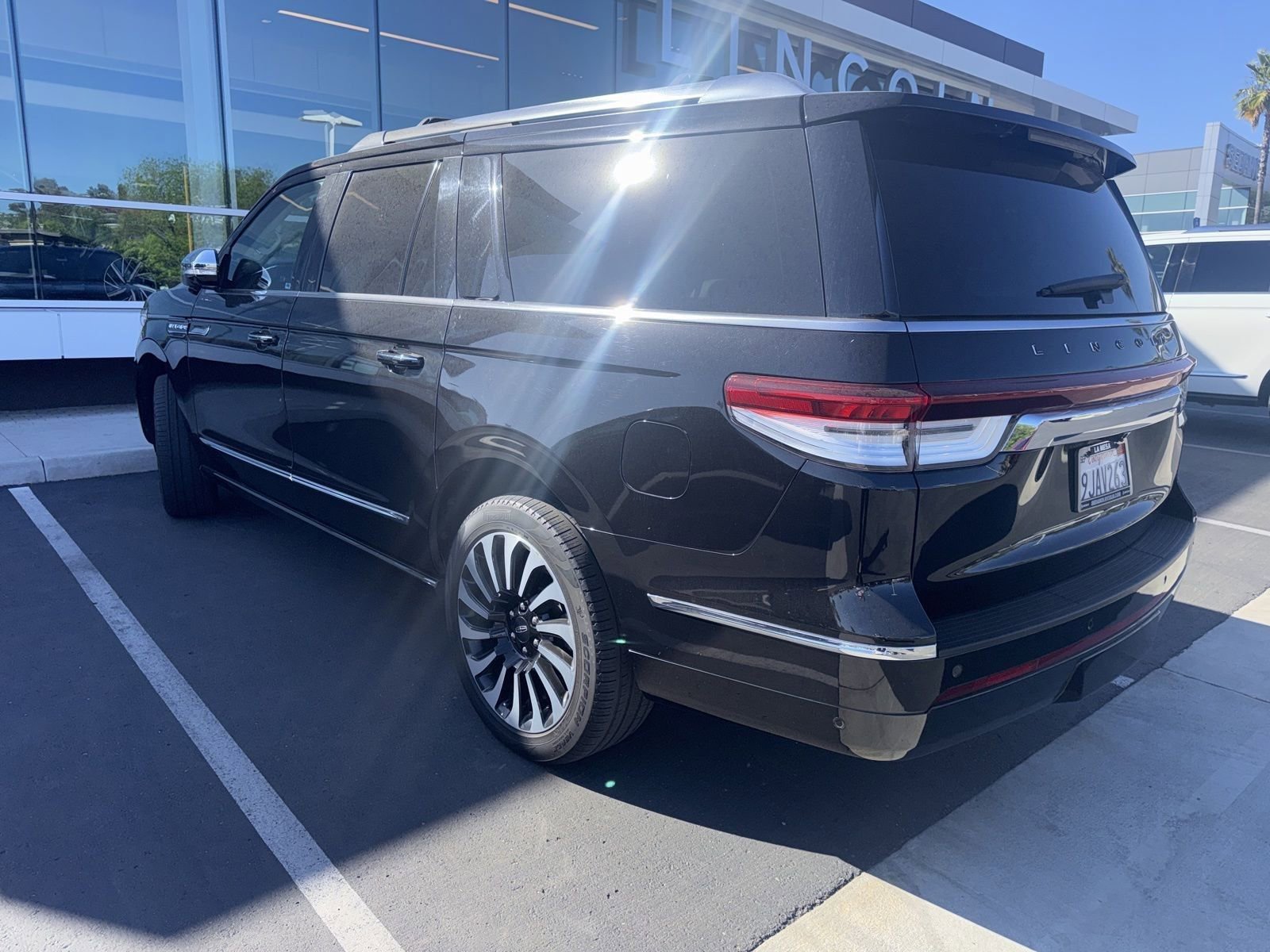 Certified 2023 Lincoln Navigator L Black Label AWD/4WD image 22