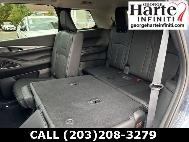 New 2026 INFINITI QX60 Luxe w/ Cargo Package image 13