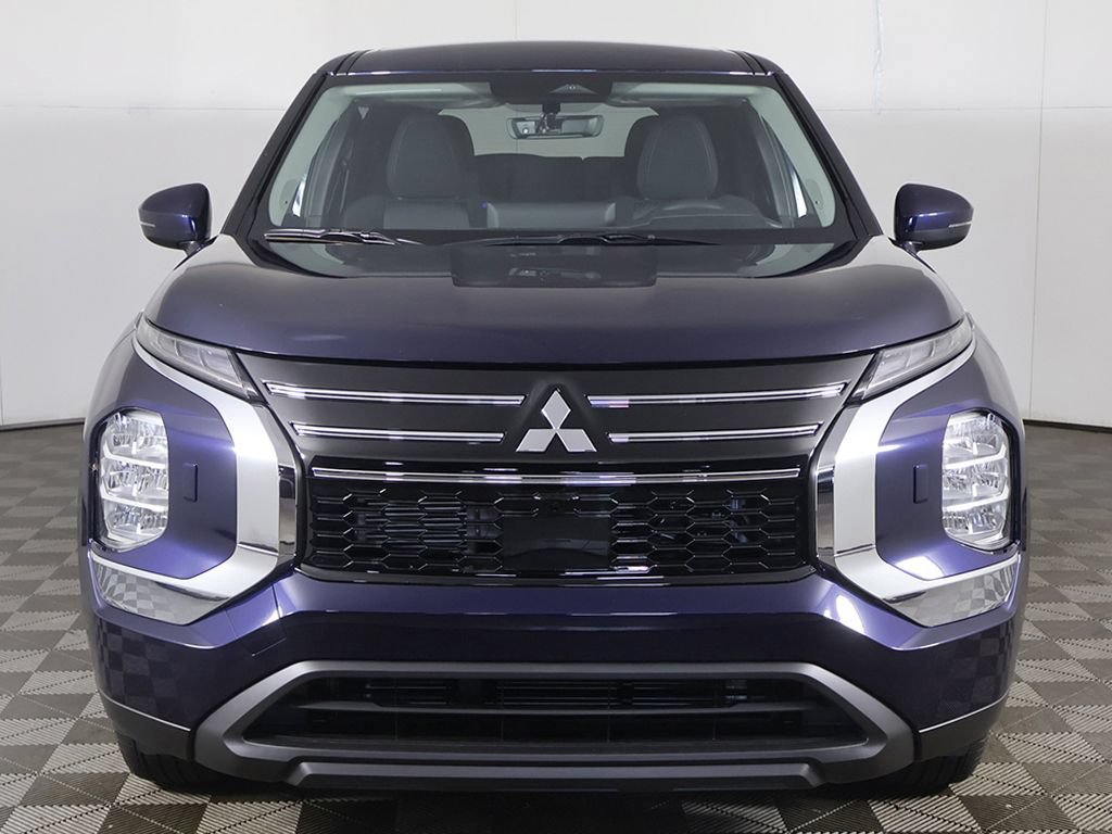 New 2026 Mitsubishi Outlander ES AWD/4WD image 11