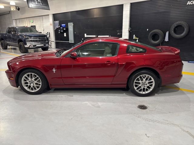 Used 2014 Ford Mustang Premium w/ Electronics Package image 5