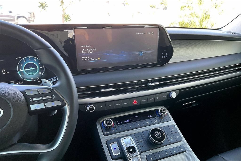 Used 2024 Hyundai Palisade SEL w/ Premium Package FWD image 6