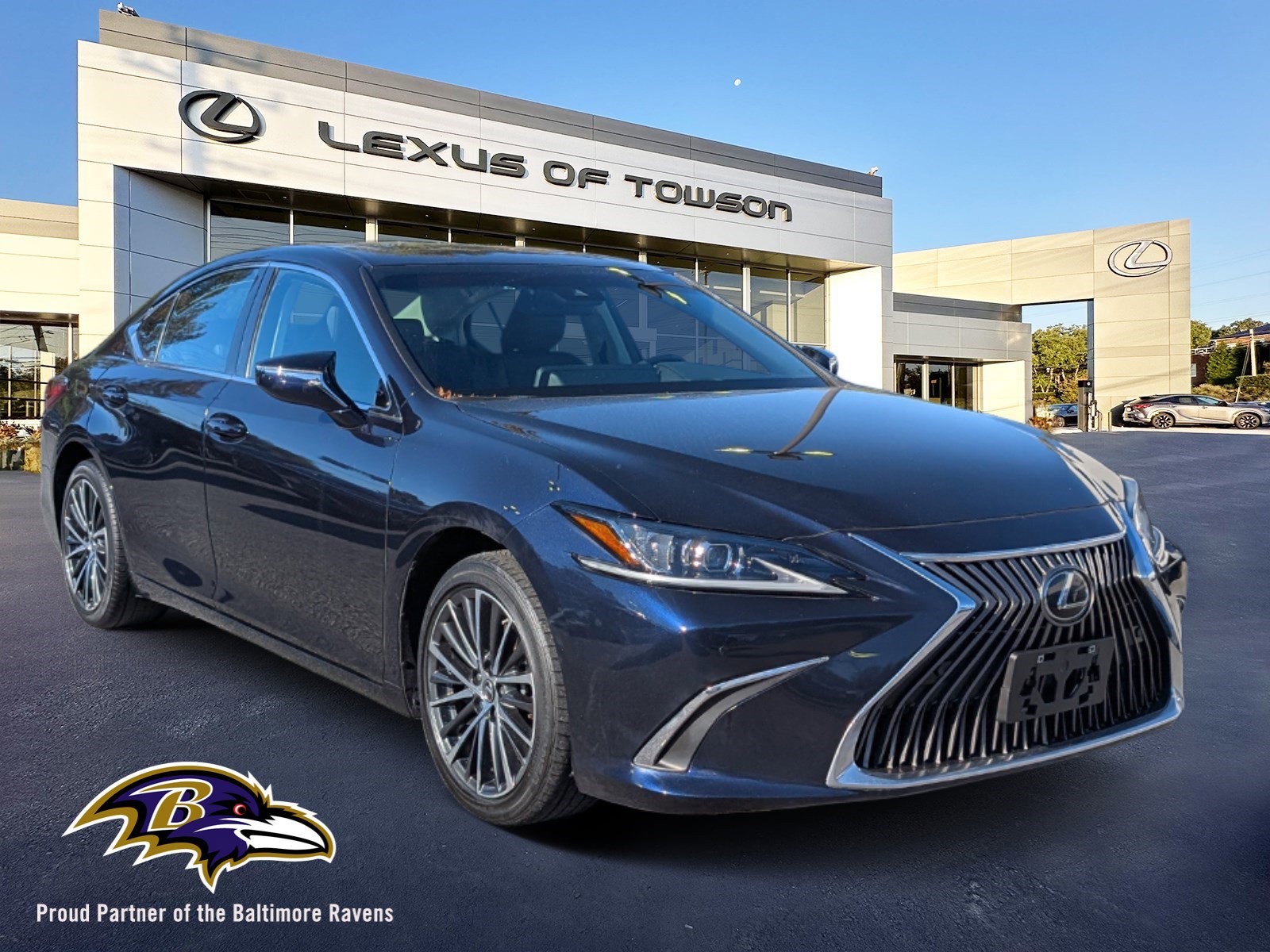 Used 2022 Lexus ES 350 w/ Premium Package