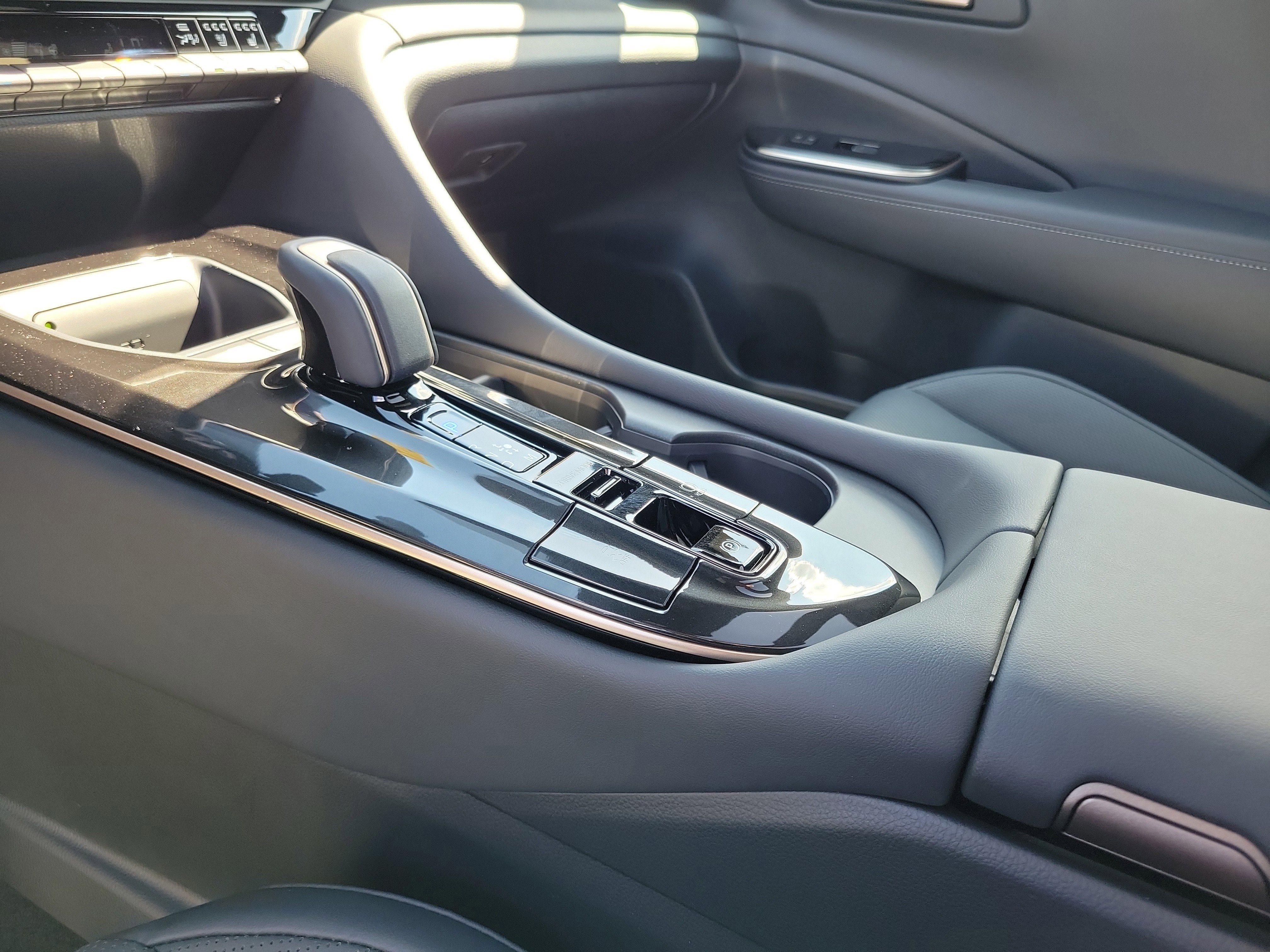 New 2026 Toyota Crown Platinum image 29