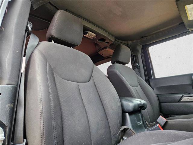 Used 2015 Jeep Wrangler Sport AWD/4WD image 17