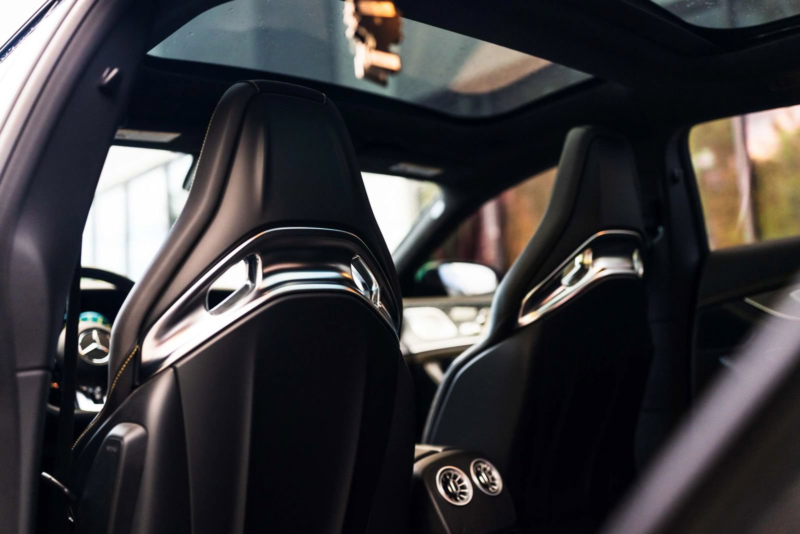 Used 2022 Mercedes-Benz AMG GT 53 image 33