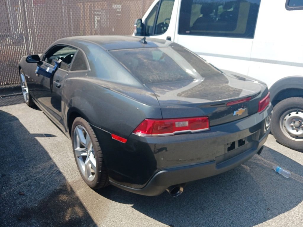 Used 2015 Chevrolet Camaro LS RWD image 5