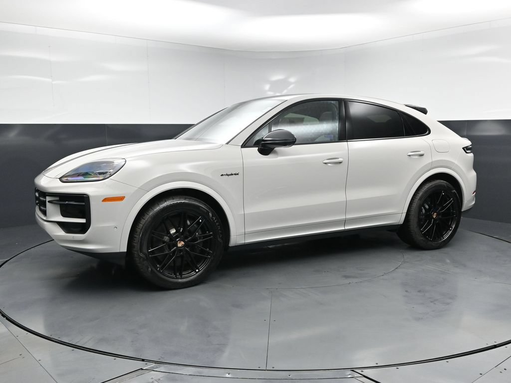 New 2026 Porsche Cayenne E-Hybrid Coupe AWD/4WD image 1