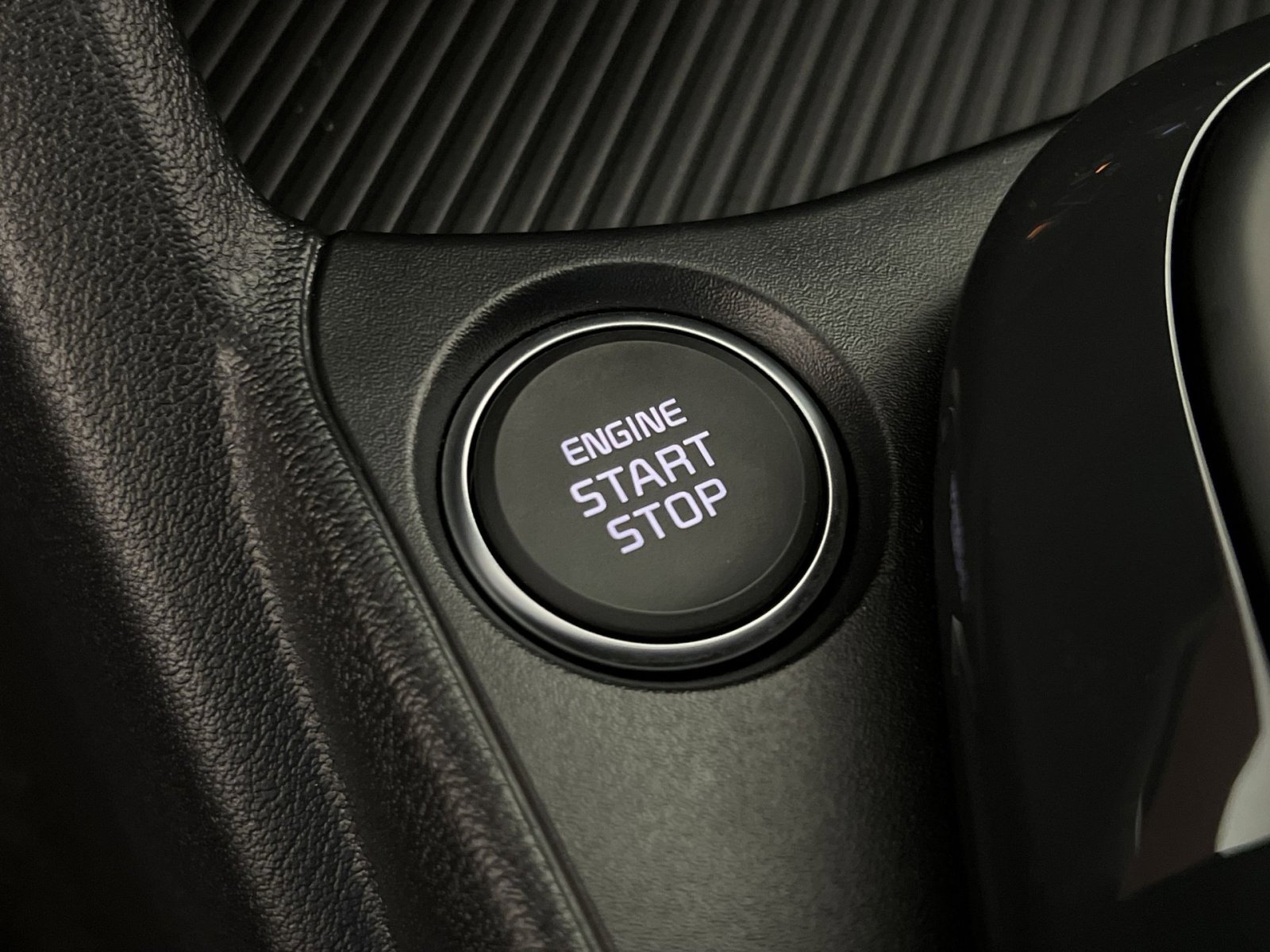 New 2025 Kia K4 EX image 29