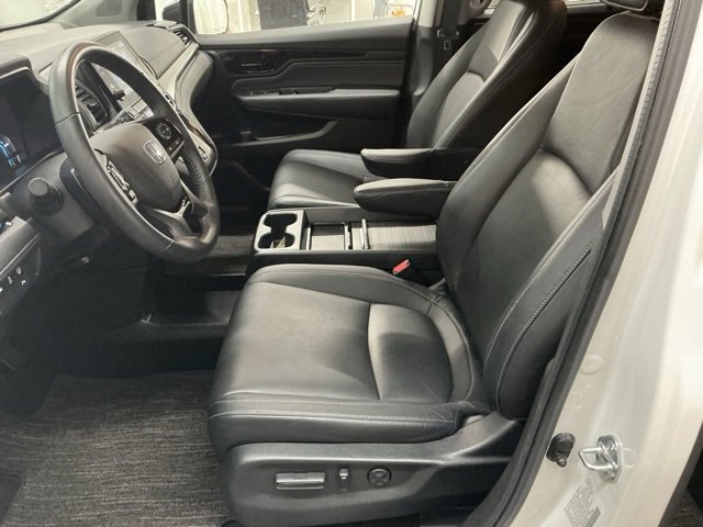 Used 2023 Honda Odyssey Touring image 13