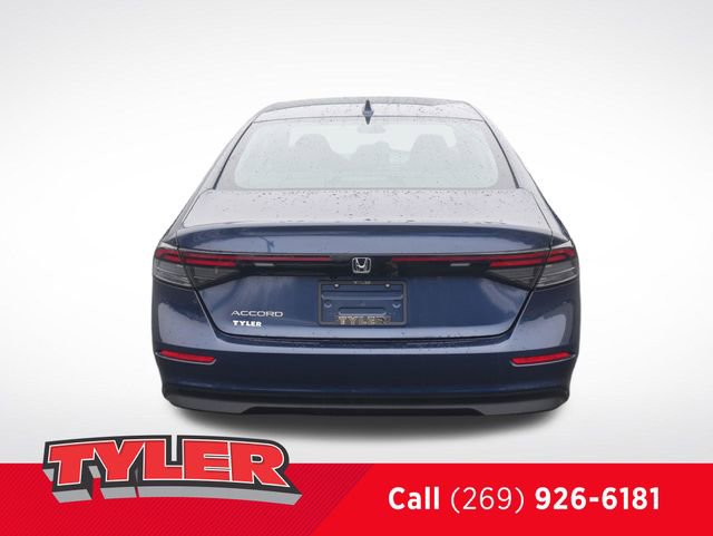 Certified 2024 Honda Accord EX image 7