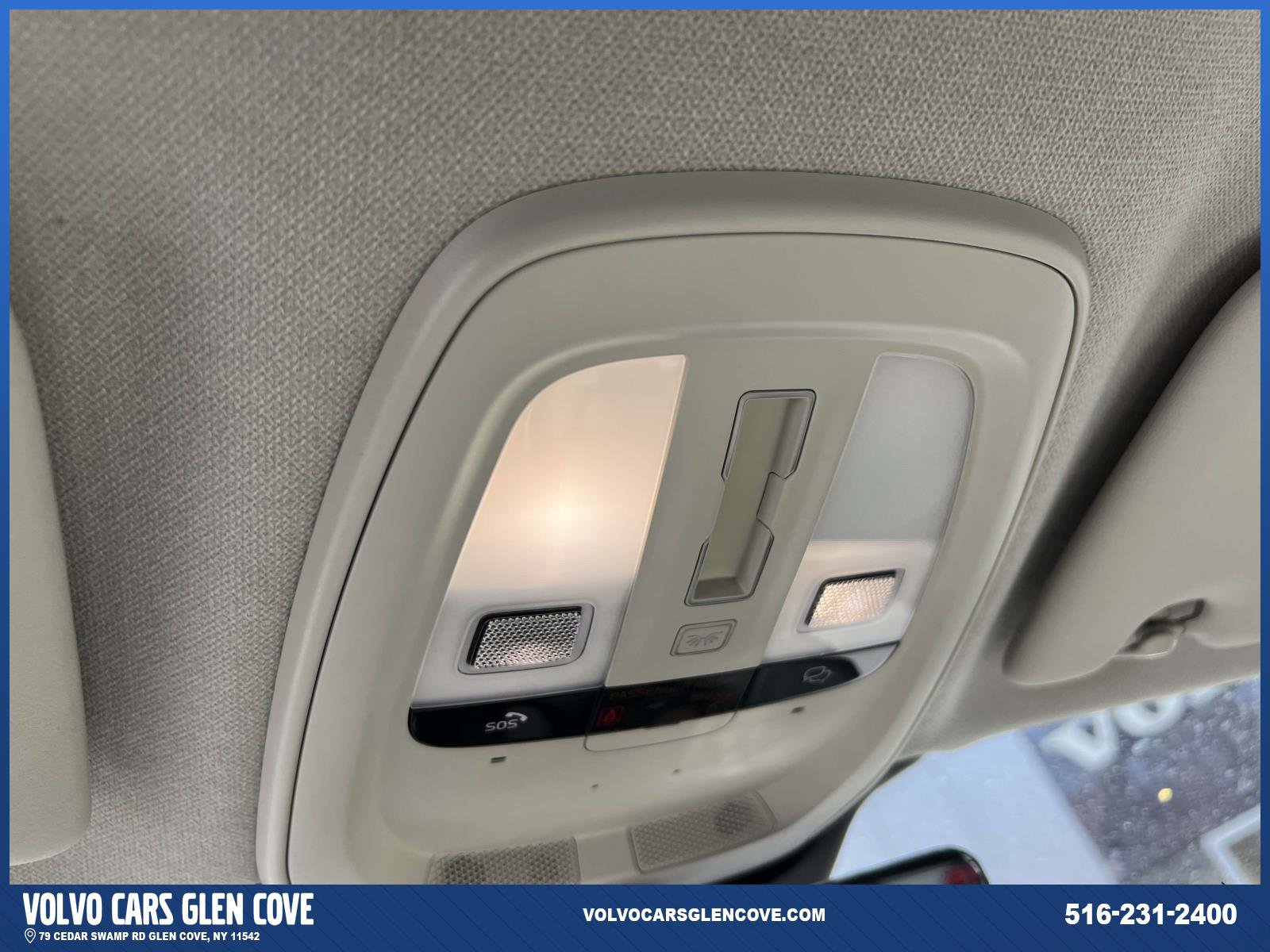 Used 2023 Volvo XC40 B5 Plus w/ Driver Assist Package image 32