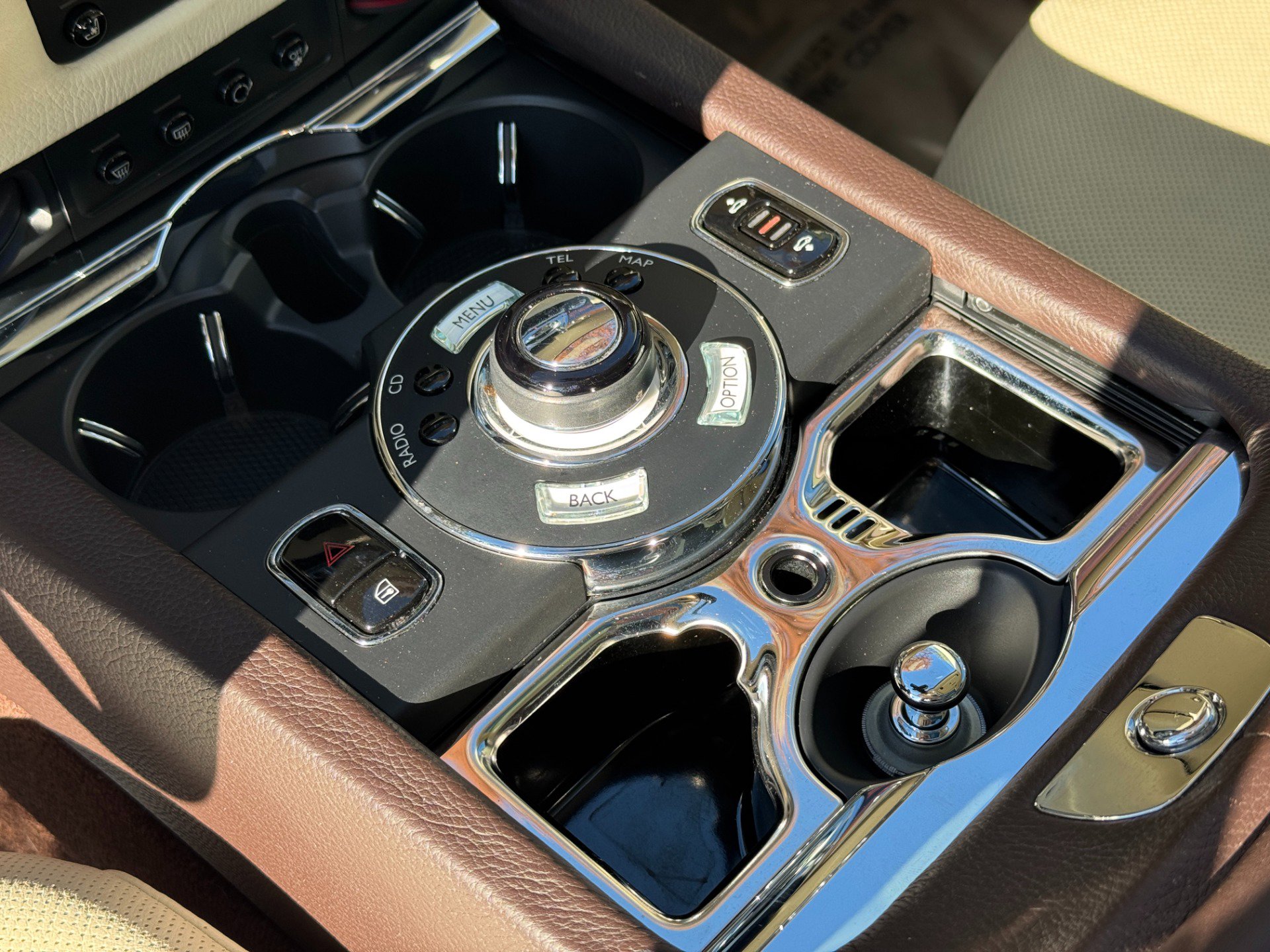 Used 2013 Rolls-Royce Ghost image 46