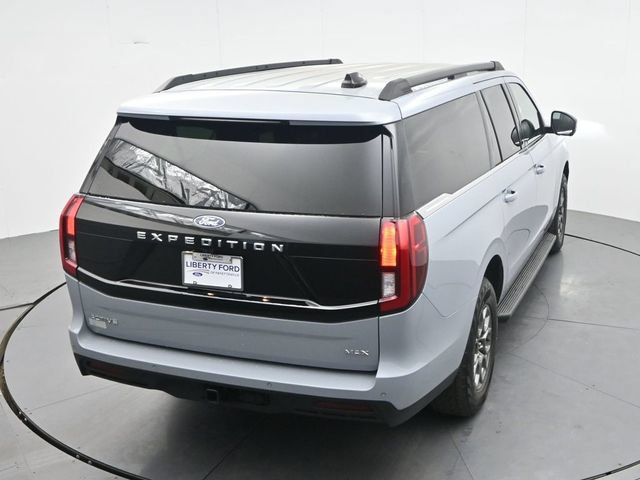 Used 2025 Ford Expedition Max Active AWD/4WD image 26