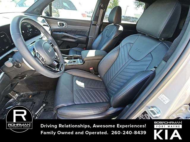 Certified 2025 Kia Sorento SX Prestige image 10