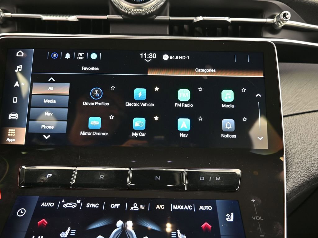 Used 2023 Maserati Grecale GT image 23