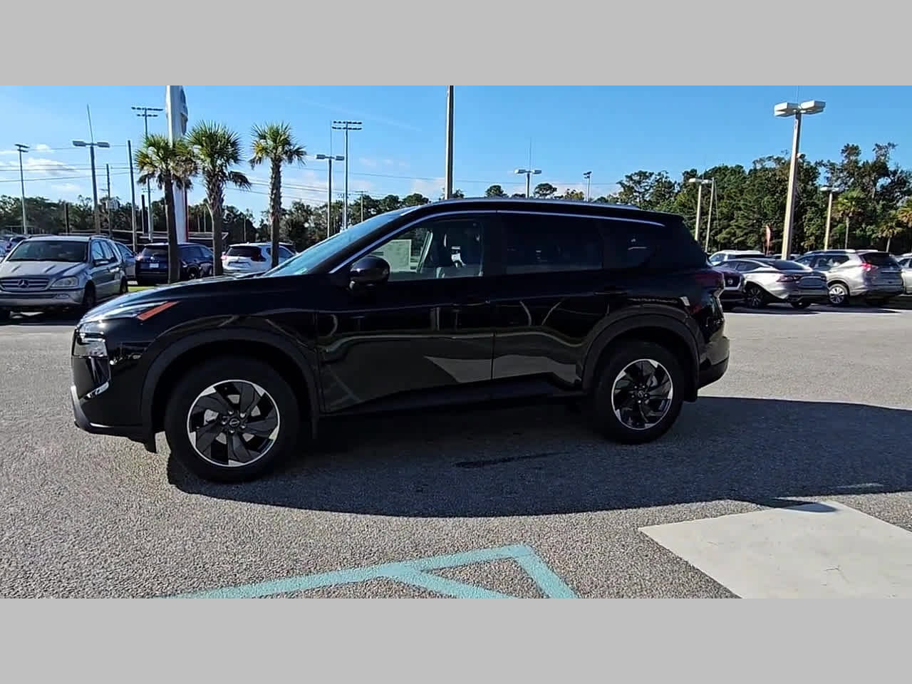 New 2026 Nissan Rogue SV image 24