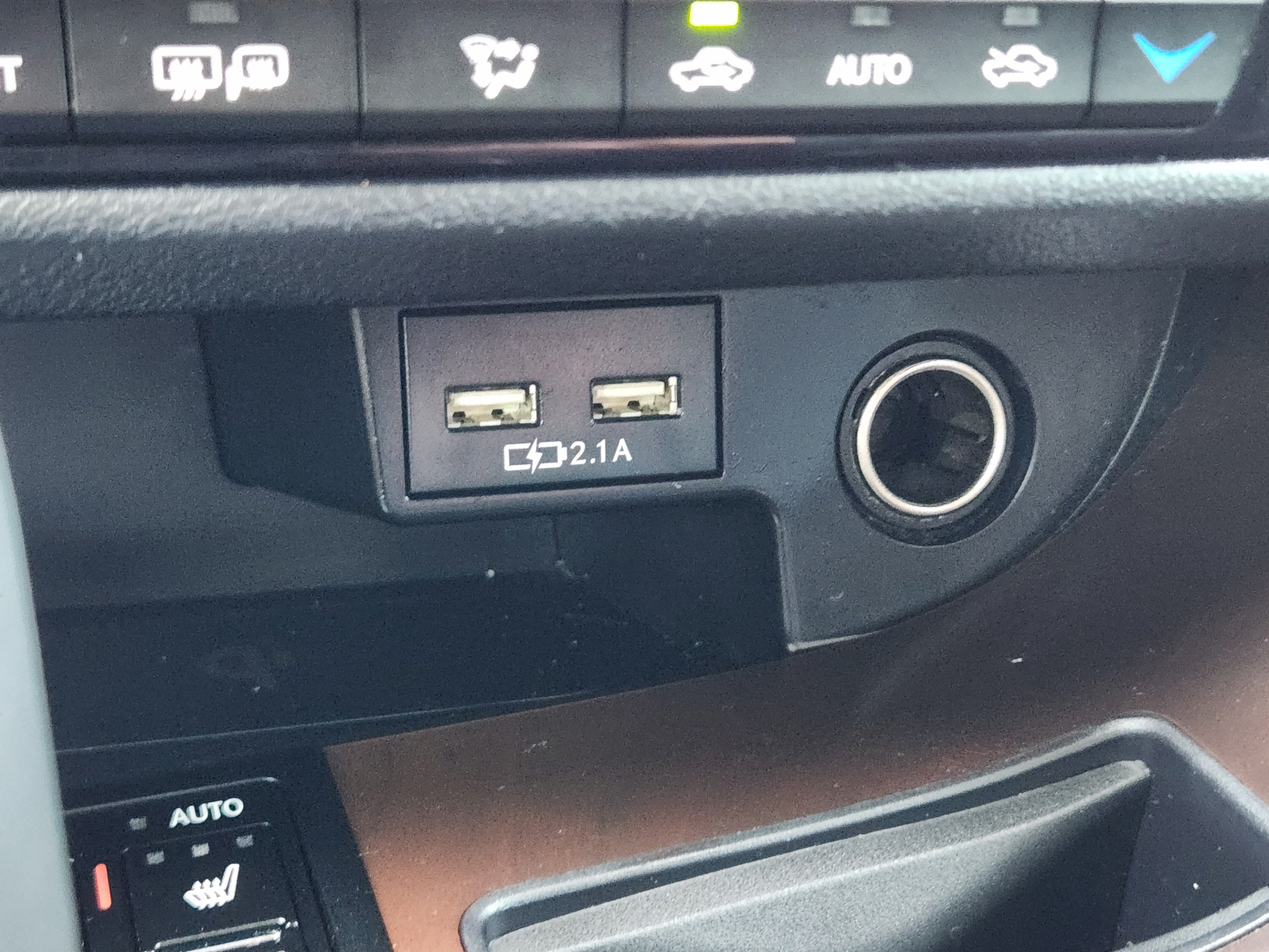 Certified 2022 Lexus RX 450h AWD w/ Premium Package image 17