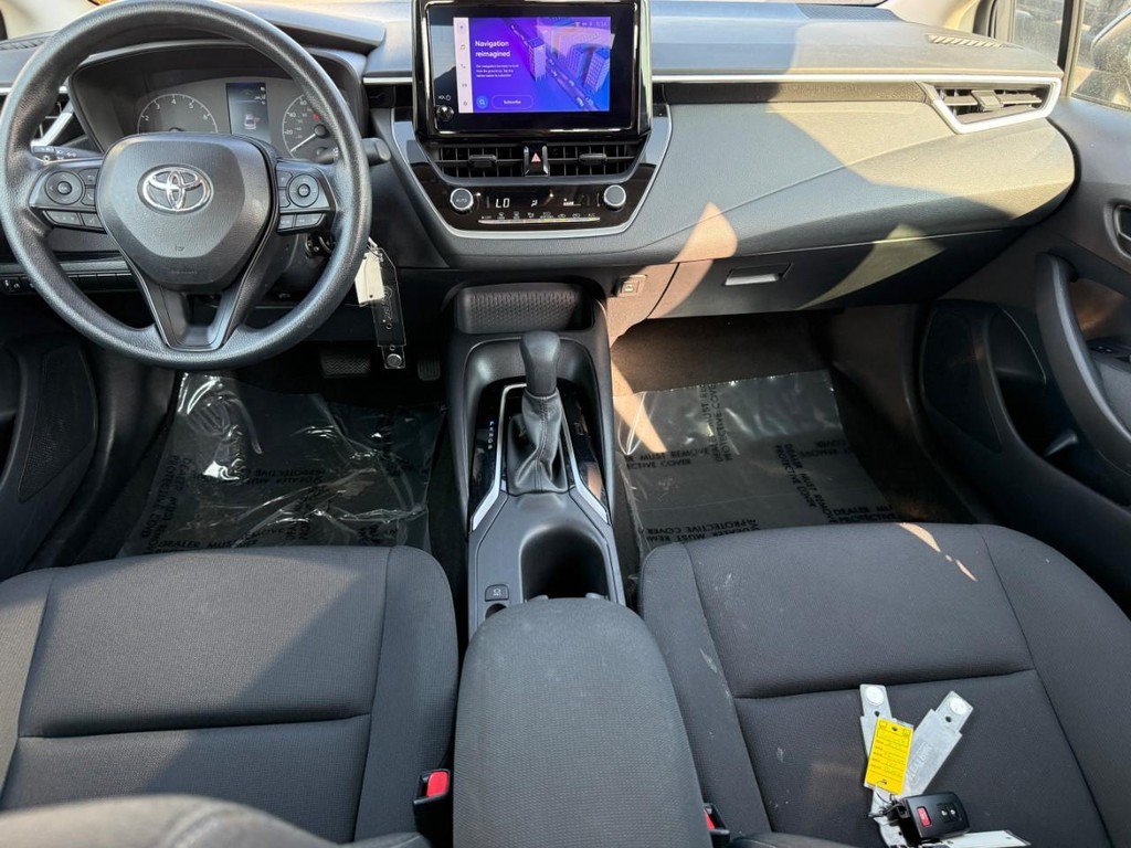 Used 2024 Toyota Corolla LE FWD image 12