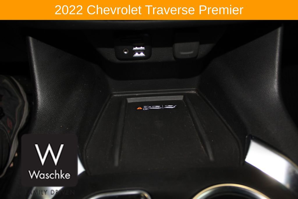 Used 2022 Chevrolet Traverse Premier w/ LPO, Floor Liner Package AWD/4WD image 33