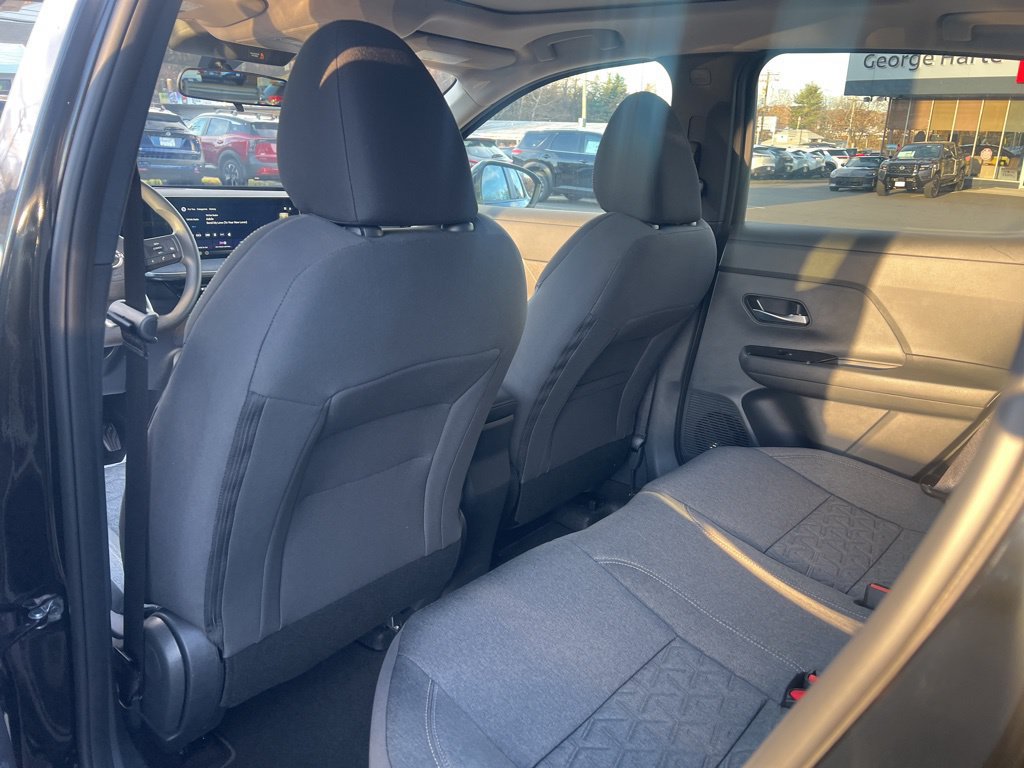 New 2026 Nissan Kicks SV w/ SV Premium Package AWD/4WD image 14