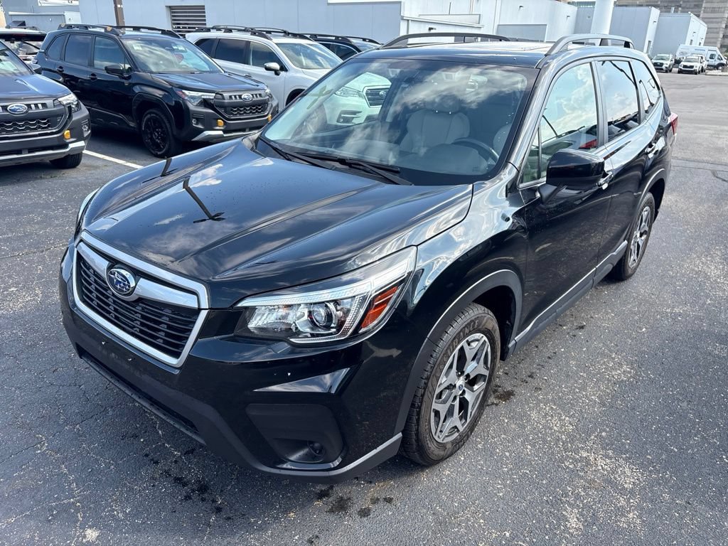 Used 2019 Subaru Forester Premium AWD/4WD image 6