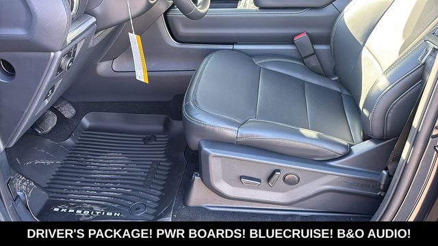 New 2026 Ford Expedition Max Platinum w/ Driver's Package AWD/4WD image 25