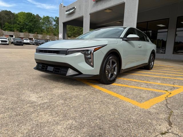 Used 2025 Kia K4 FWD image 5