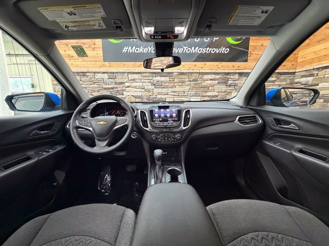 Used 2024 Chevrolet Equinox LT AWD/4WD image 35