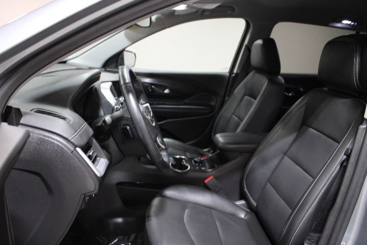 Used 2024 GMC Terrain SLT w/ Infotainment Package II AWD/4WD image 18
