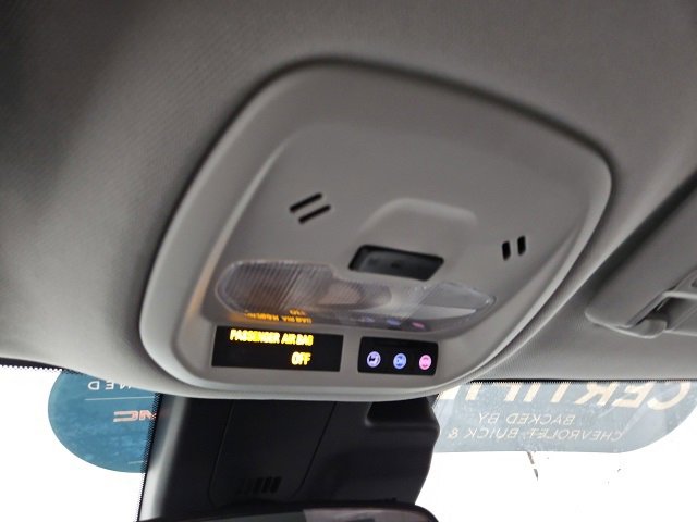 Certified 2024 Chevrolet Trax LT w/ LT Convenience Package image 24