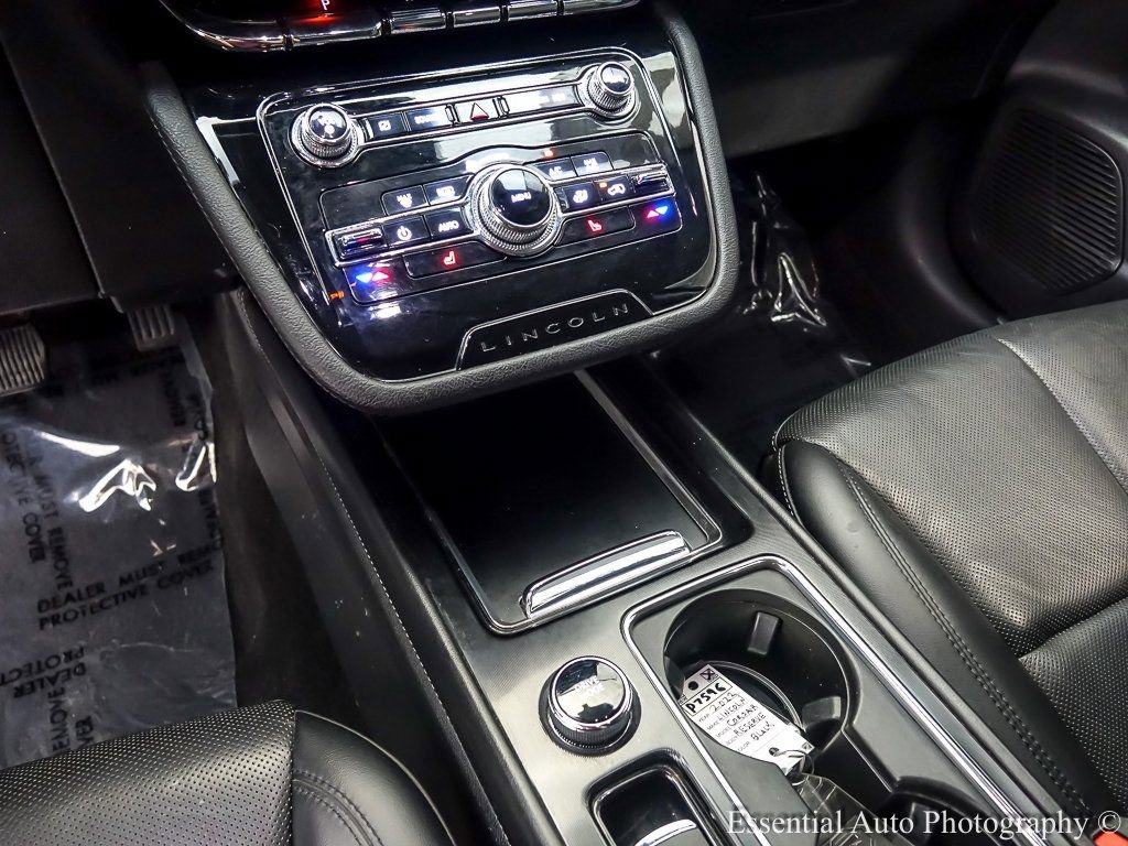 Used 2022 Lincoln Corsair Reserve image 19