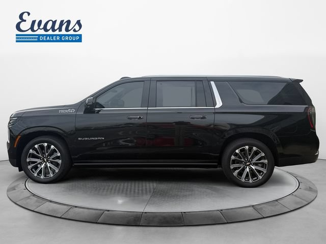 Used 2025 Chevrolet Suburban High Country AWD/4WD image 3