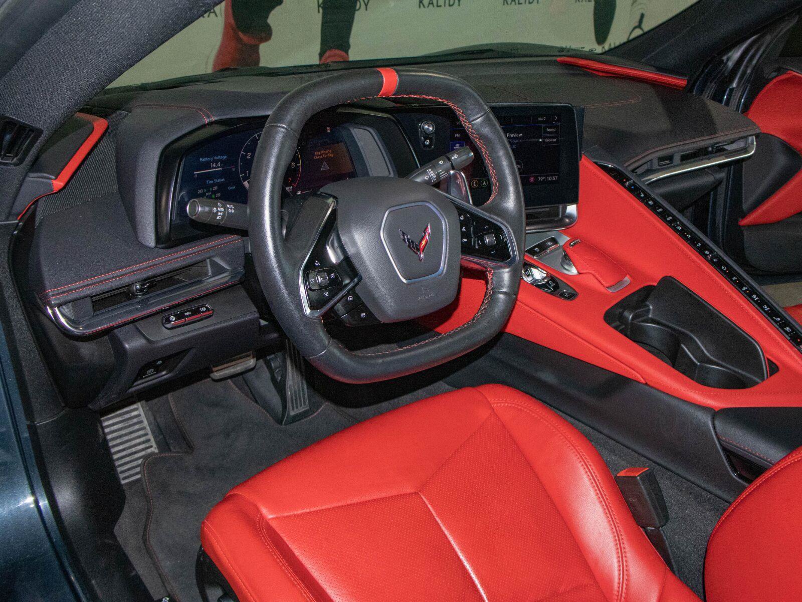 Used 2020 Chevrolet Corvette Stingray Preferred Cpe w/ 2LT Preferred Equipment Group RWD image 5