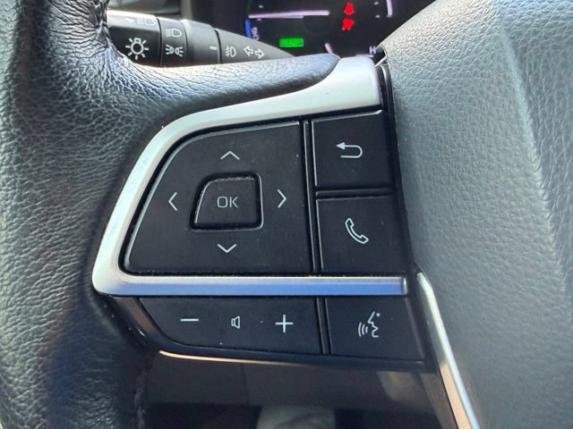 Used 2021 Toyota Sienna XLE AWD/4WD image 22