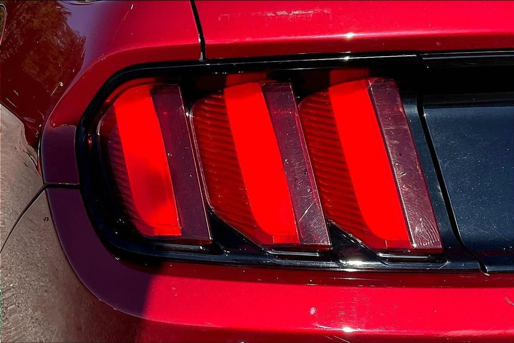 Used 2017 Ford Mustang Premium RWD image 22