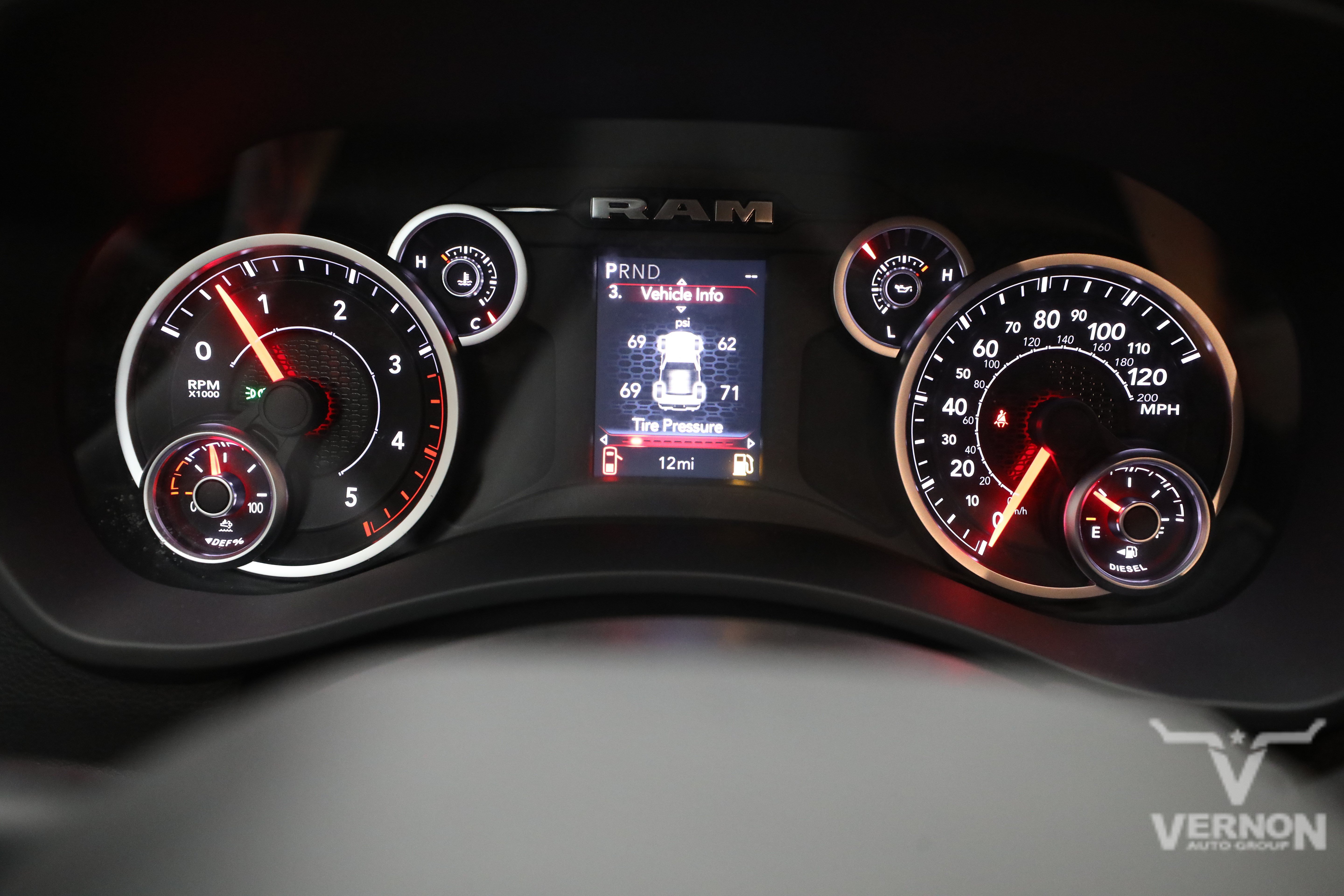 New 2027 RAM 2500 Tradesman AWD/4WD image 17