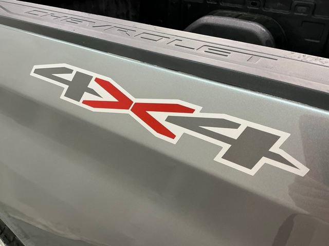 Used 2023 Chevrolet Silverado 1500 Custom image 5