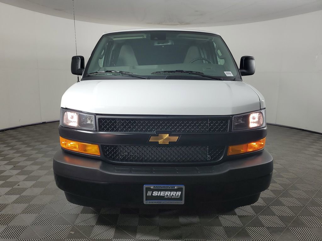 New 2026 Chevrolet Express 3500 Extended w/ Driver Convenience Package image 9