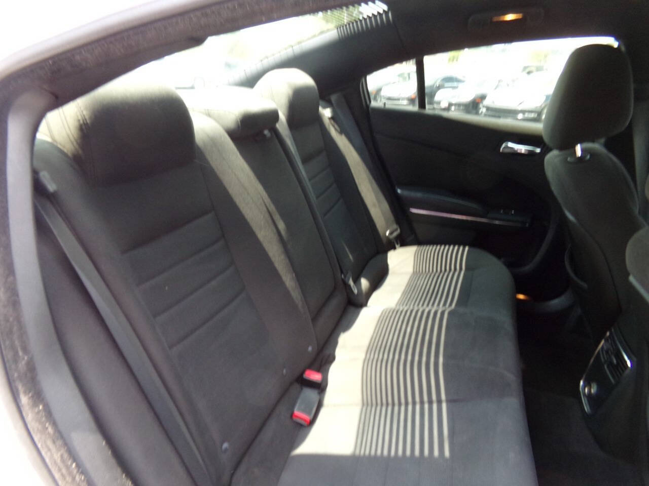 Used 2014 Dodge Charger SE RWD image 22