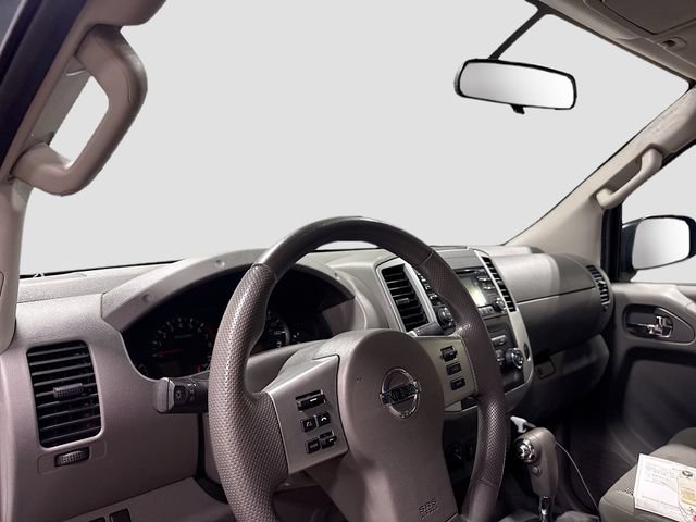 Used 2014 Nissan Frontier SV AWD/4WD image 10