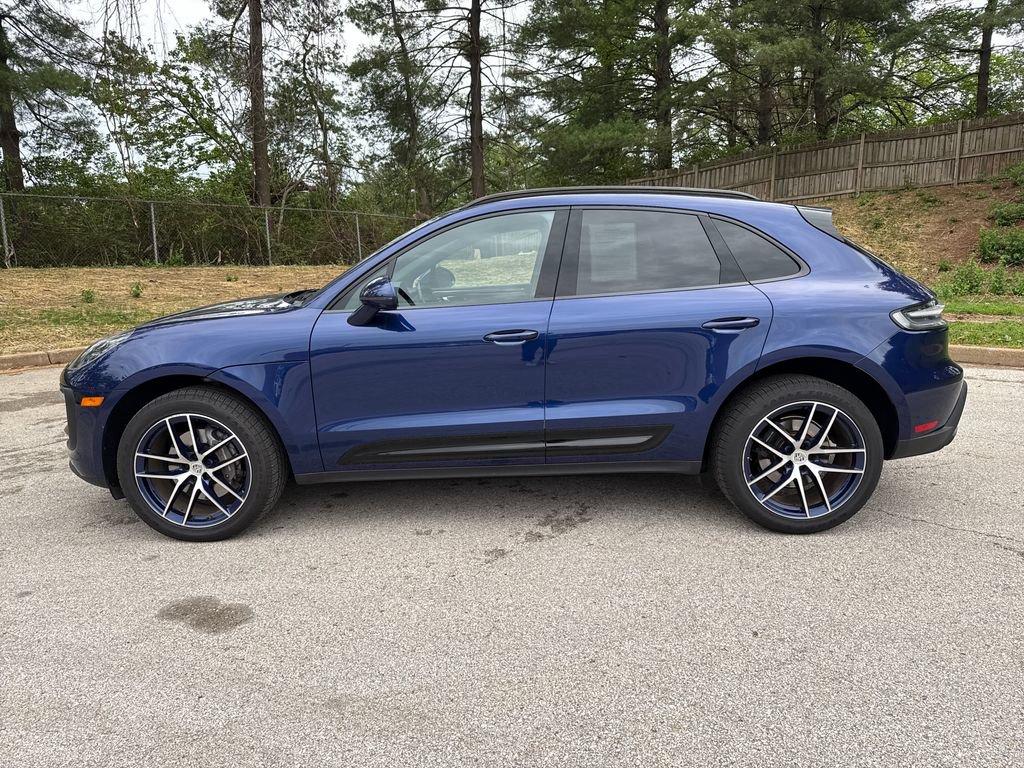 Used 2023 Porsche Macan AWD/4WD video 2