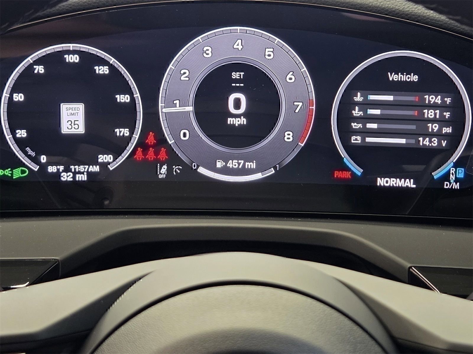 Certified 2025 Porsche Panamera RWD image 20