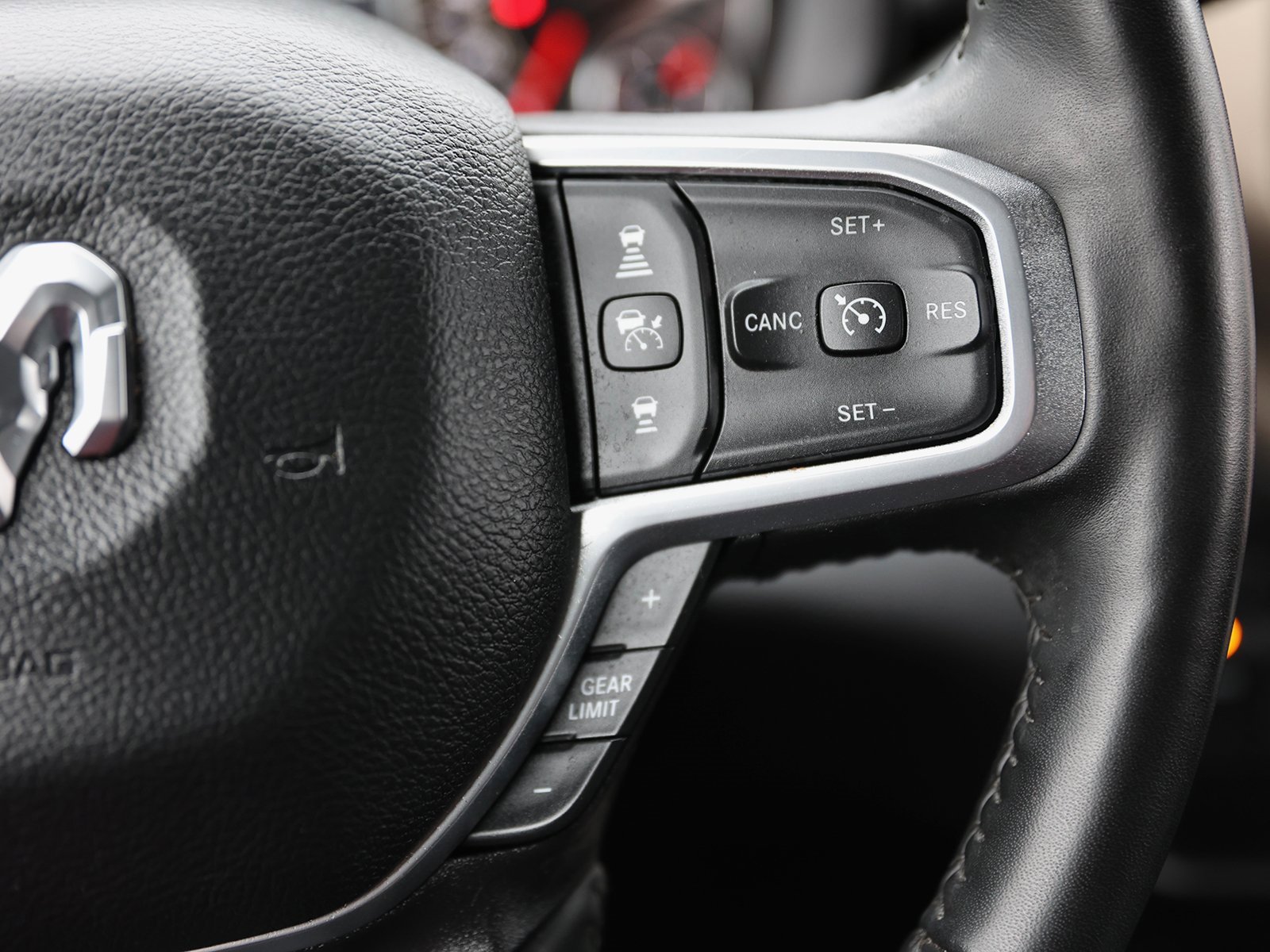 Used 2024 RAM 2500 Laramie w/ Safety Group image 41