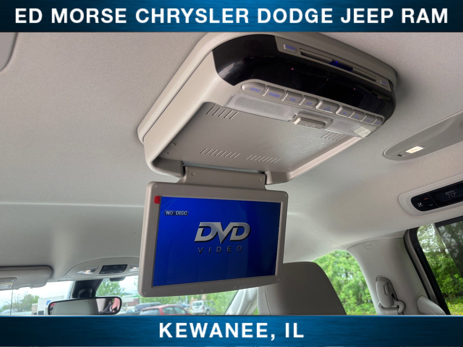 Used 2019 Chrysler Pacifica Touring-L FWD image 24