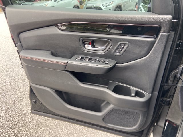 Certified 2024 Honda Pilot TrailSport image 18