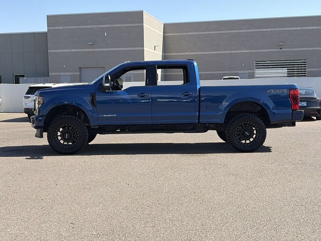 Used 2022 Ford F350 Lariat w/ Black Appearance Package AWD/4WD image 10