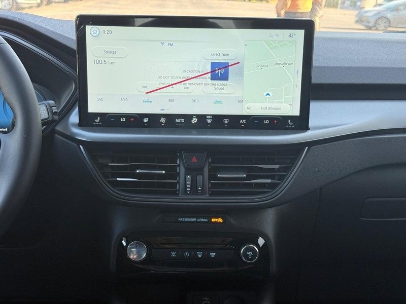 New 2025 Ford Escape Active w/ Active Premium Tech Pack image 9