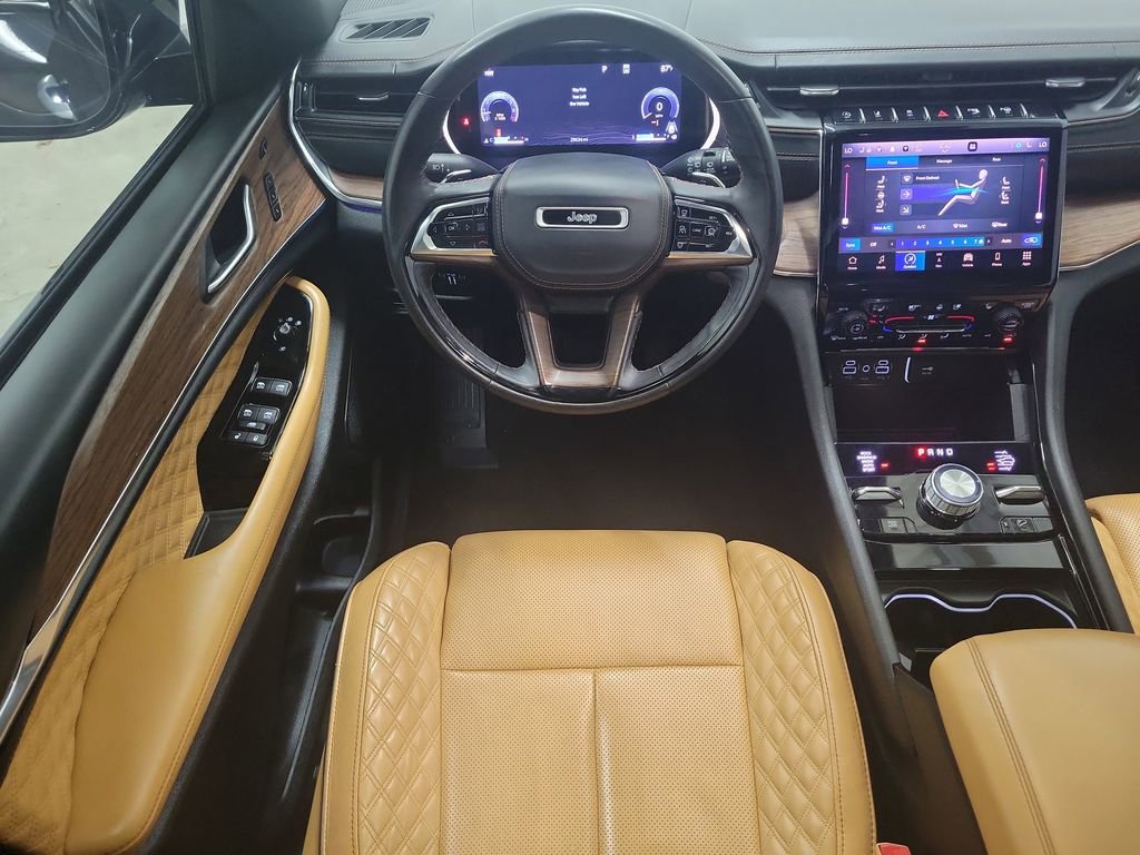Used 2023 Jeep Grand Cherokee L Summit image 19