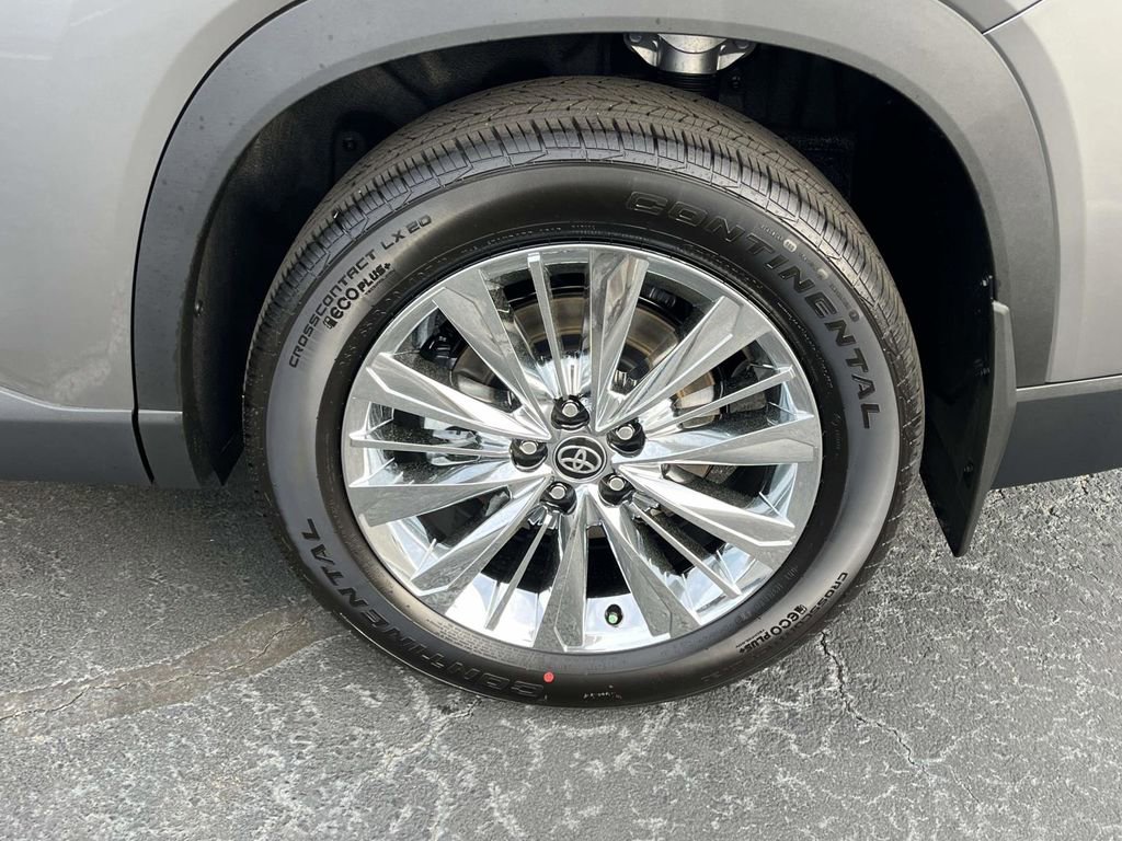 New 2026 Toyota Grand Highlander AWD image 6