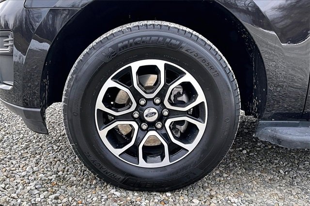 Used 2024 Ford Expedition Max XLT image 8